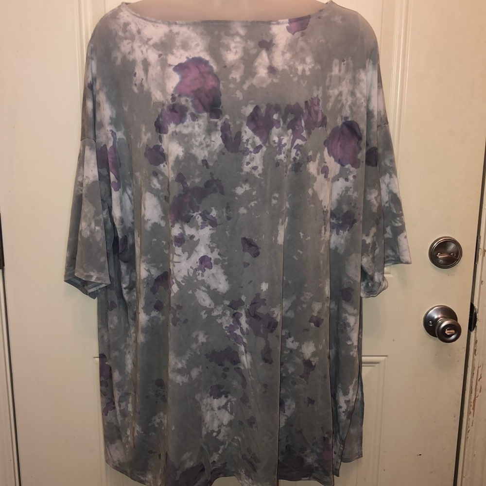 We the free shirt tie dye look